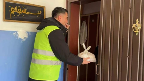 Hacılar'da Ramazan Dayanışması Devam Ediyor