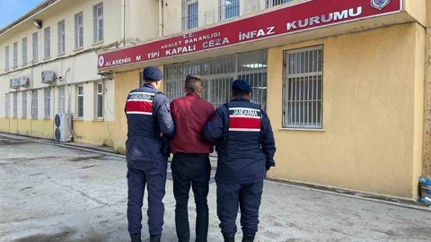 Manisa'da Firari Hükümlüler Yakalandı
