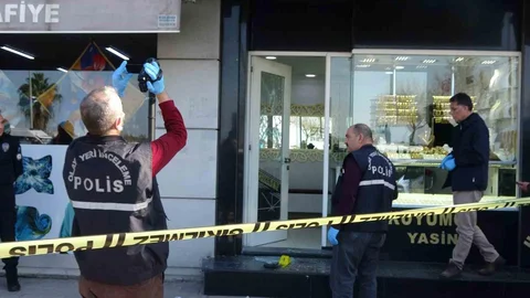 Adana'da Kuyumcu Soygunu Yaşandı