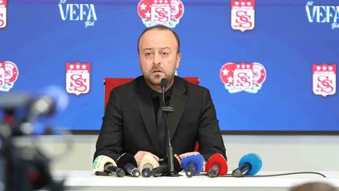 Sivasspor Başkanı Özçoban'dan 33 Puan Vurgusu