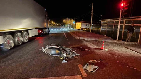 Mersin'de Trafik Kazası: 1 Kişi Hayatını Kaybetti