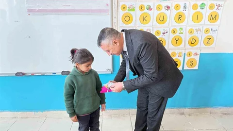 Patnos’ta Öğretmenlerden Dayanışma Projesi