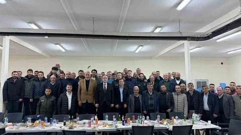 Aslanapa'da İftar Programı Düzenlendi