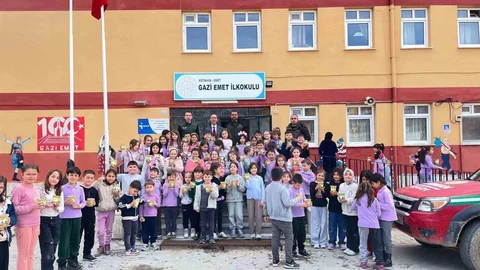 Emet’te Öğrenciler Doğa İçin Çalıştı