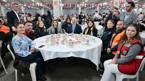 Menemen'de İftar Buluşması