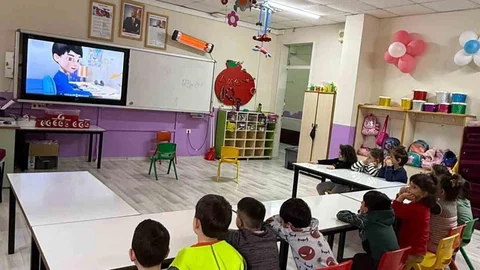 Akçakoca'da Öğrencilere Diş Sağlığı Eğitimi
