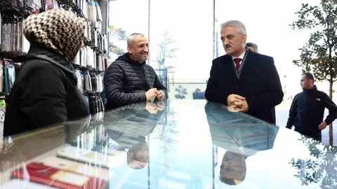 Düzce'de Vali Makas Esnafla Görüşme Yaptı