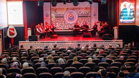 Gerze'de Tasavvuf Musikisi Gecesi Düzenlendi