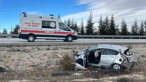 Karaman'da Otomobil Takla Attı