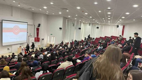 Elazığ'da Şiddet Farkındalık Semineri Düzenlendi