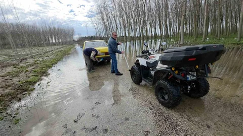 Edirne'de Taşkın Suyu Fırsata Dönüştü