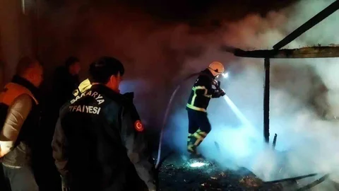 Odunluk Yangını Kontrol Altına Alındı