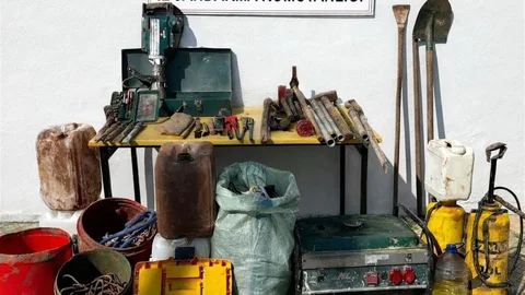 Kaçak Kazıya Suçüstü Manisa'da