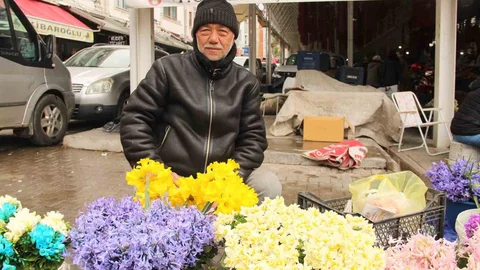 Nergisler Menteşe Pazarını Canlandırıyor
