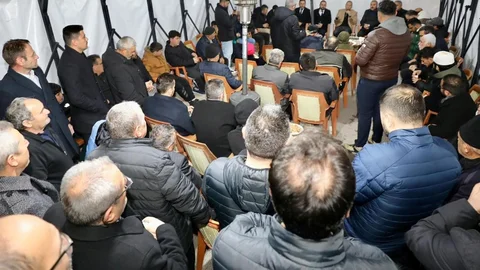 Niğde'de İlk Mahalle İftarı Gerçekleştirildi