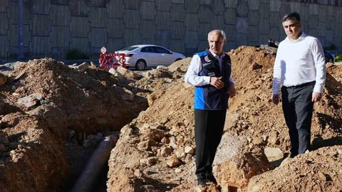 Bodrum Su Hattı Yenileme Çalışmaları Devam Ediyor