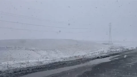 Karapınar’da Kar Yağışı Sevinci