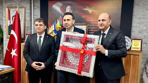 AK Parti İl Başkanı Adem Aldemir’den Müdür Anteplioğlu 'na Ziyaret