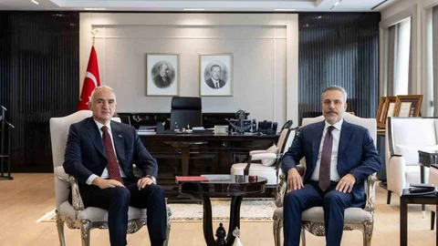 Hakan Fidan ve Mehmet Nuri Ersoy Buluştu