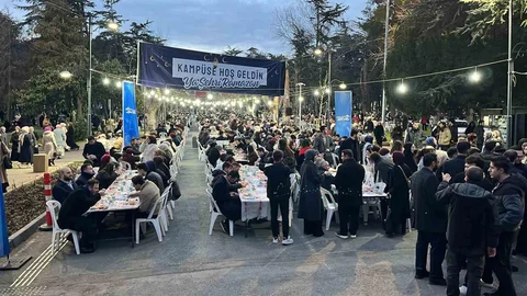 İstanbul Üniversitesi'nde Geleneksel İftar Programı