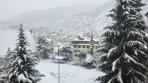 Gümüşhane'de Kar Yağışı Etkili Oldu