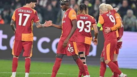 Galatasaray, Turu Geçmeyi Başardı