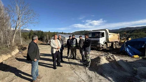 Beyağaç’ta Arazi Yolları İyileştiriliyor