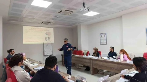 Düzce'de Ambulansta Eğitim Programı