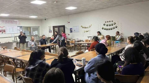 Kaymakam Dalak KYK Kız Yurdu'nda İftar Yaptı