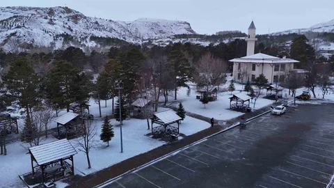 Sivas'ta Kar Yeniden Yağdı
