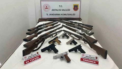 Kepez'de Ruhsatsız Silah Operasyonu