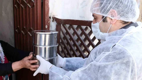 Erzurum'da Hayır Çarşısı ile Sosyal Yardımlar Artıyor