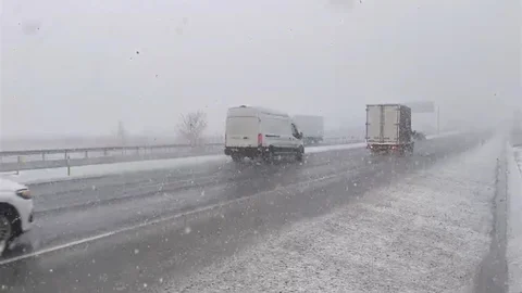 Denizli'de Kar Yağışı Etkili Oluyor