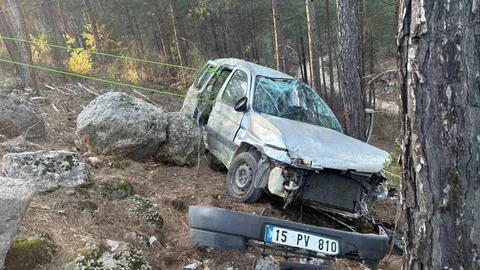 Burdur'da Trafik Kazası: 3 Yaralı