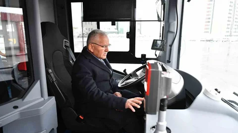 Kayseri'de Elektrikli Otobüs ve Bisiklet İncelemesi