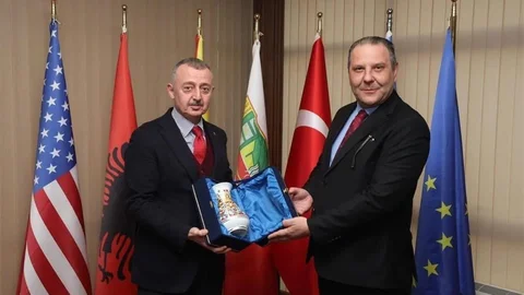 Kocaeli, Kırçova ile Kardeş Şehir Oluyor