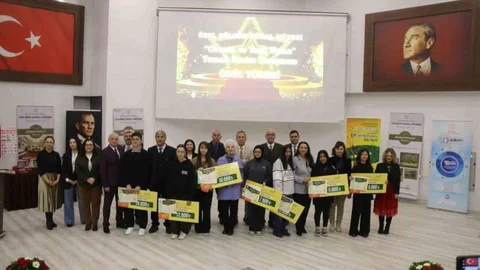 Kütahya'da Resim Yarışması Ödül Töreni