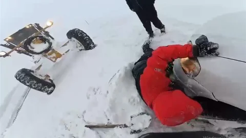 Ardahan'da Karda Mahsur Kalanlar Kurtarıldı