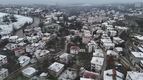 Safranbolu'da Kar Yağışı Görsel Şölen Yaratıyor