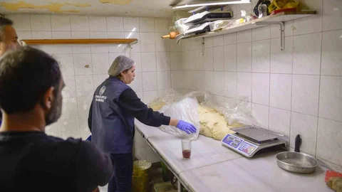 Adana'da Fırın Mühürlendi