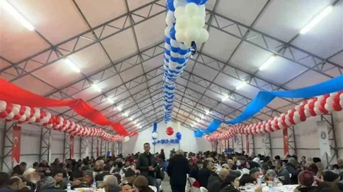 Sincan'da İftar Sofraları Kuruluyor