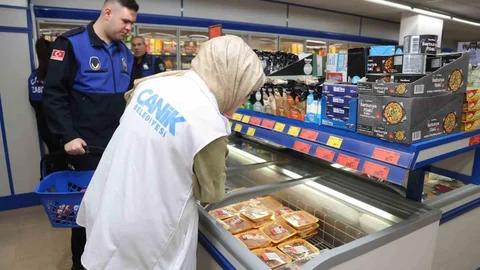 Canik'te Market Denetimi Devam Ediyor