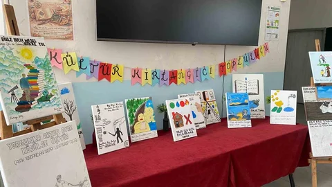 Atasözleri ve Deyimler Tuvale Yansıtıldı