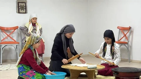 Aydıntepe'de Çocuk Tiyatrosu Gösterimi