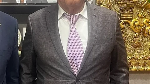 Afyonkarahisar'da Belediye Başkanı Kalp Krizinden Hayatını Kaybetti