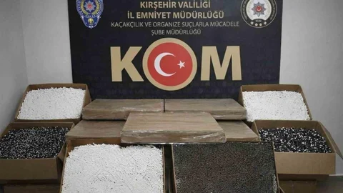 Kırşehir'de Kaçak Makaron Ele Geçirildi