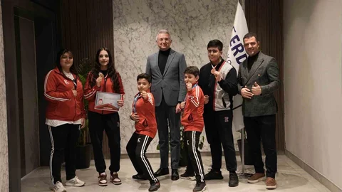 Erdem Koleji Karate'de Öne Çıkıyor