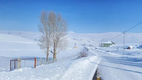 Ağrı'da Kar Yağışı Etkili Oldu