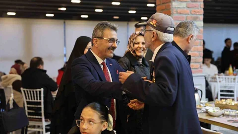 Şehit Aileleri ve Gaziler İftarda Buluştu