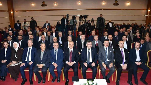 Cumhurbaşkanı Yardımcısı Yılmaz Malatya'da Konuştu